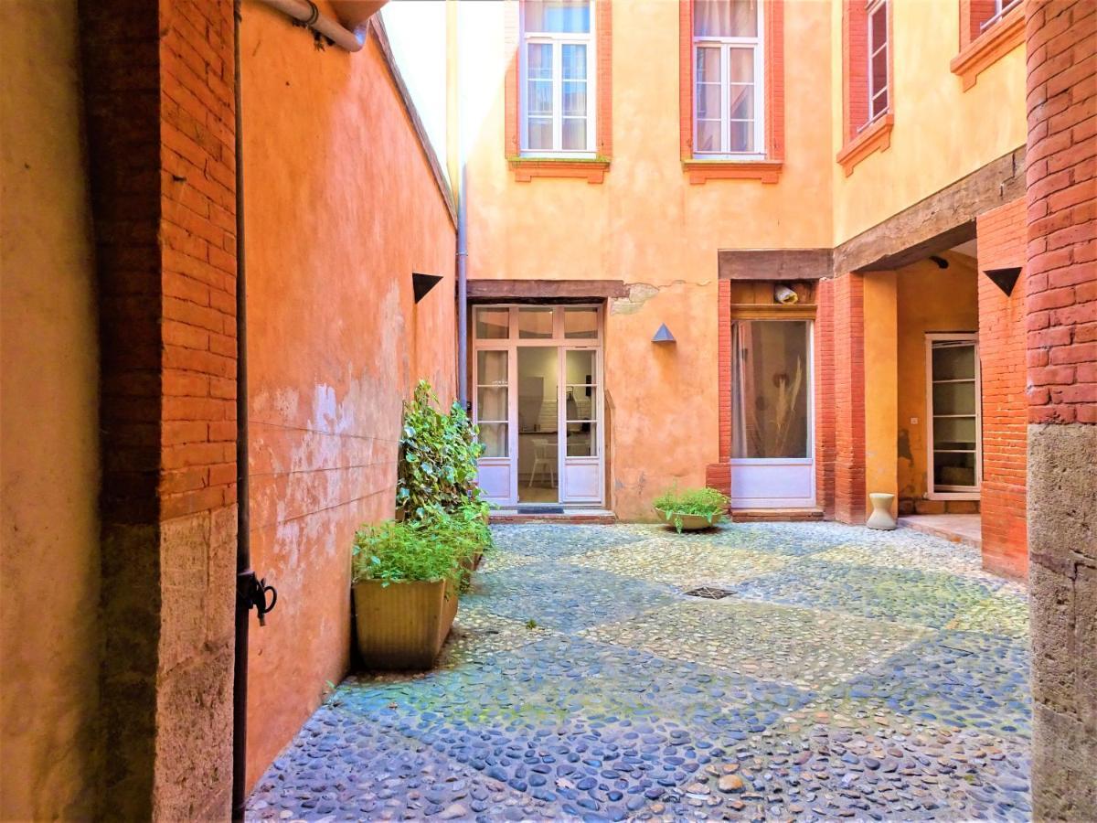 Appartement Sublime Cocon Pour 2 Aux Portes De La Place Nationale - Proximite Immediate Toutes Commodites Et Sites D'Interets à Montauban Extérieur photo